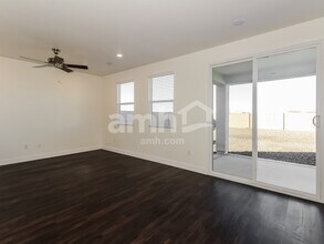7468 S Via Bombachas in Tucson, AZ - Building Photo - Building Photo
