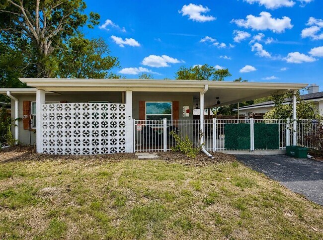 property at 2440 Anastasia Dr