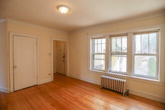 4246 N Francisco Ave in Chicago, IL - Building Photo - Building Photo