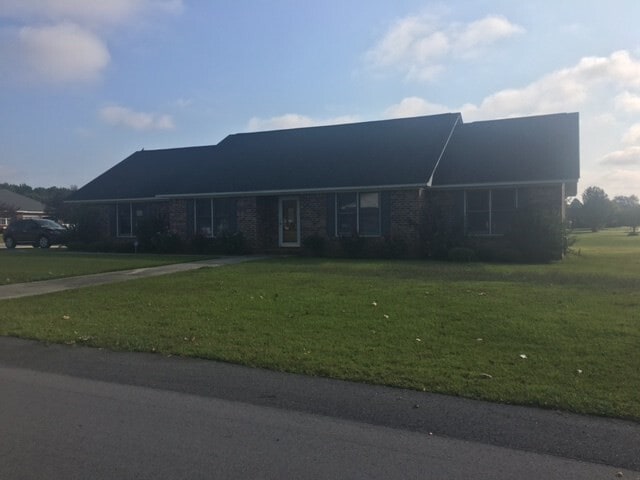 60 Frances Kinlock Cir in Sumter, SC - Building Photo - Building Photo