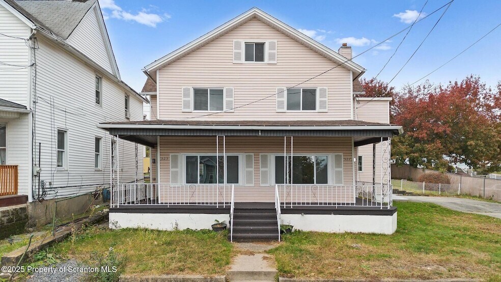 525 St Frances Cabrini Ave, Unit 1 in Scranton, PA - Building Photo