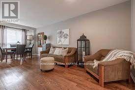 1240-1240 Westview Terrace in Oakville, ON - Building Photo - Building Photo