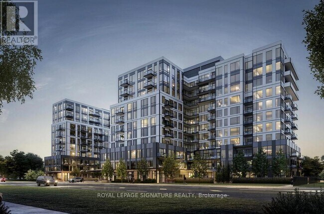 7439 Kingston Rd in Toronto, ON - Building Photo - Building Photo