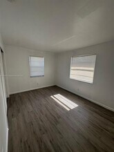 170 W 28th St in Riviera Beach, FL - Building Photo - Building Photo
