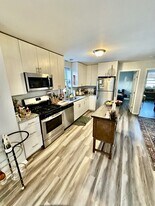 920 W 35th Pl in Chicago, IL - Building Photo