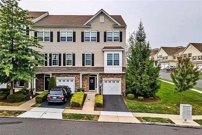 property at 4063 Yorktown Rd