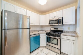 524-526 4th St in Union City, NJ - Building Photo - Building Photo