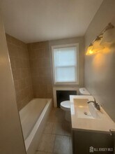 97 Welton St in New Brunswick, NJ - Building Photo - Building Photo