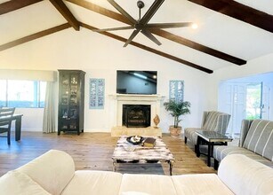 1412 El Nido Dr in Fallbrook, CA - Building Photo - Building Photo