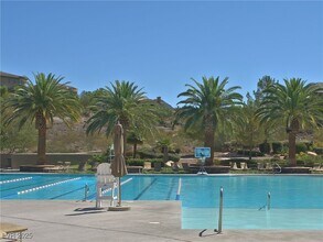25 Gladewater Dr in Henderson, NV - Building Photo - Building Photo