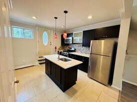 20 Clendenny Ave in Jersey City, NJ - Building Photo