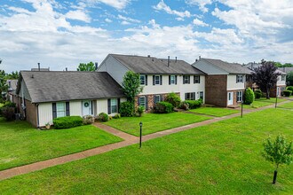 Harbour Town Condominiums in Nashville, TN - Foto de edificio - Building Photo