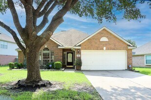 3323 Pioneer Bend Ln in Katy, TX - Building Photo