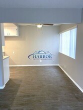 822 S Leland St in Los Angeles, CA - Building Photo - Building Photo