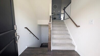 29W730 Cambridge Ct in Warrenville, IL - Building Photo - Building Photo