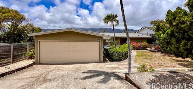 366 Poipu Dr in Honolulu, HI - Building Photo