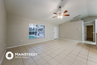 2904 Wanda Ave S in Lehigh Acres, FL - Building Photo - Building Photo