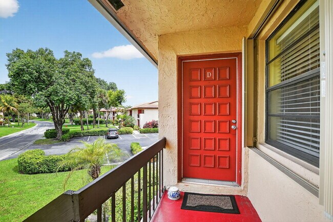 9268 Vista Del Lago in Boca Raton, FL - Building Photo - Building Photo