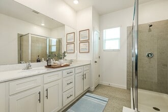 1428 Tristar Dr in Plant City, FL - Building Photo - Building Photo