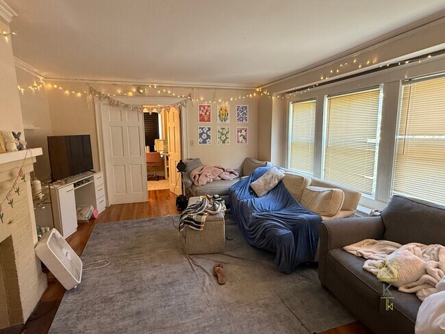 property at 289 Foster St