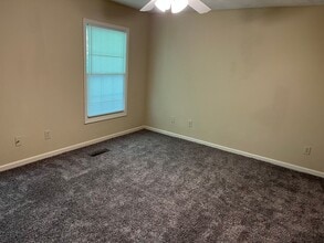 147 Harmon Dr in Auburn, AL - Building Photo - Building Photo