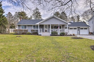 500 Blossom Bend in Mattituck, NY - Building Photo - Building Photo