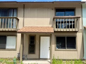 3814 Tree Ridge Ln NE in Palm Bay, FL - Building Photo