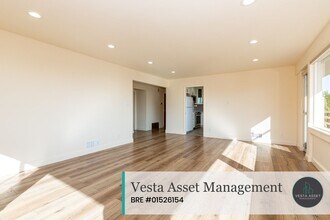 312 Upper Terrace in San Francisco, CA - Building Photo - Building Photo