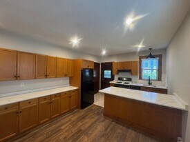 29 Frederick Ave, Unit 1 in Medford, MA - Building Photo