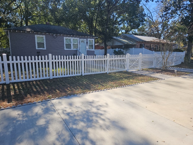 4364 Bethwood Cir in Jacksonville, FL - Building Photo - Building Photo