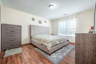 Monarch at Middleton Shores in Middleton, WI - Building Photo - Interior Photo