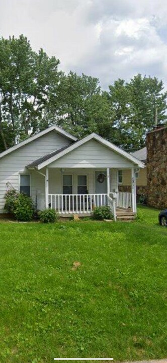 1311 S Grant St in Bloomington, IN - Building Photo