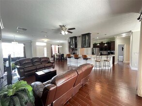 907 Wildflower Rd in Davenport, FL - Building Photo - Building Photo