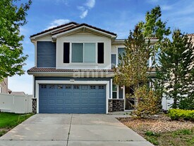 5526 N Gibraltar St in Denver, CO - Building Photo