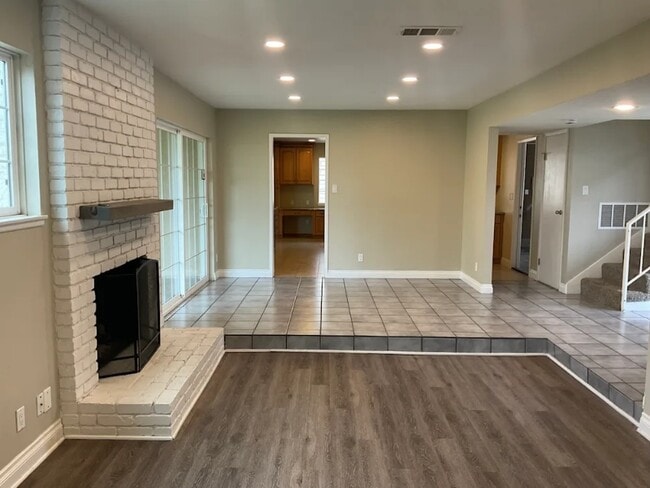 1835 N Landen St in Camarillo, CA - Building Photo - Building Photo