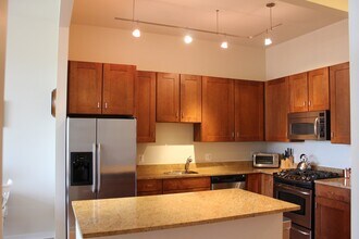 2200 N Westmoreland St, Unit 502 in Arlington, VA - Building Photo - Building Photo