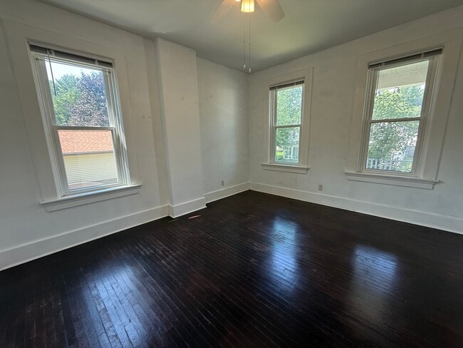 238 N Booth St, Unit 1