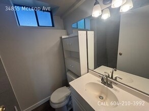 2 Bedroom Suite in East Abbotsford in Abbotsford, BC - Building Photo - Building Photo