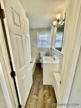 6 Buxton Ave in Somerset, MA - Building Photo - Building Photo