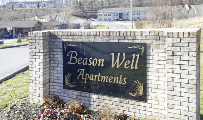 Beason Well Apartments in Kingsport, TN - Building Photo - Building Photo