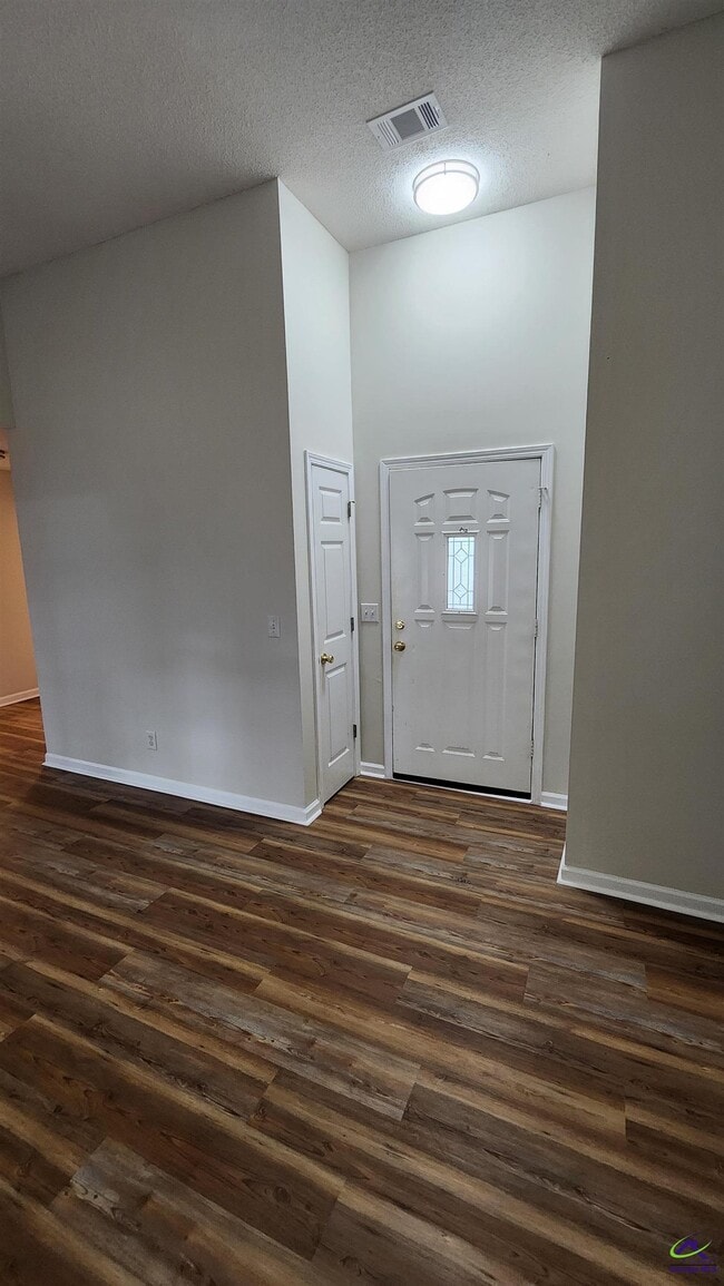 194 Tyson Glen Dr in Warner Robins, GA - Building Photo - Building Photo