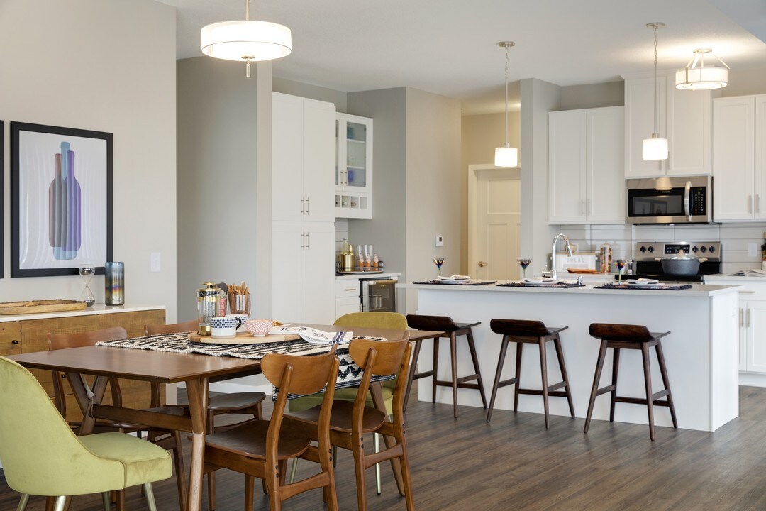 Galante at Parkside in Apple Valley, MN - Foto de edificio