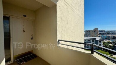 1901 1st St N in Jacksonville Beach, FL - Foto de edificio - Building Photo