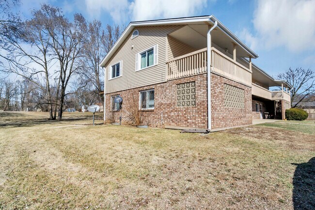 367 Harvest Ln in South Elgin, IL - Building Photo - Building Photo