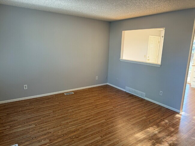 1576 S Sedalia St in Aurora, CO - Building Photo - Building Photo