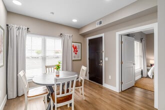 Seaside Village Apartments in Ocean City, MD - Building Photo - Interior Photo