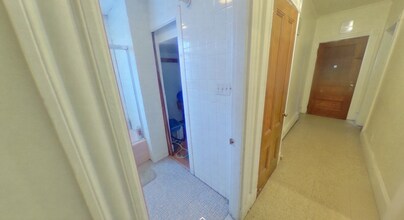 24 Everett St, Unit 1 in Boston, MA - Foto de edificio - Building Photo