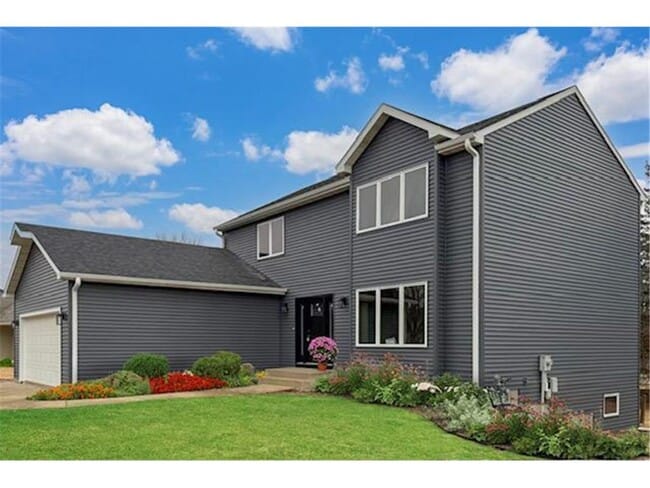 property at 2511 Mayowood Ln SW