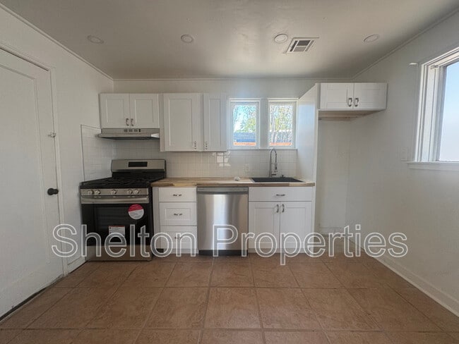 property at 2047 E Virginia Ave