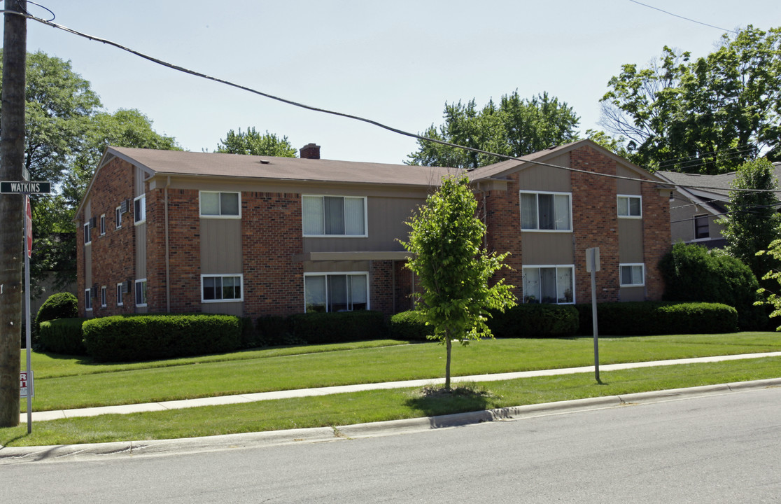 Piety Place in Birmingham, MI - Building Photo